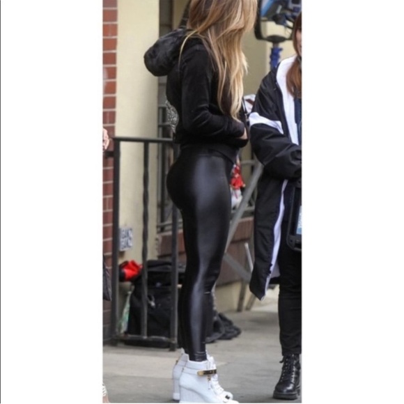 NWOT Koral Lustrous Infinity HR Legging Sold Out Size: Small inseam 25” - Picture 10 of 16